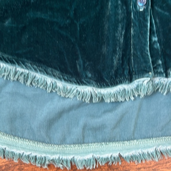 Maven West Velvet Button Front Top Size Small - Picture 5 of 5